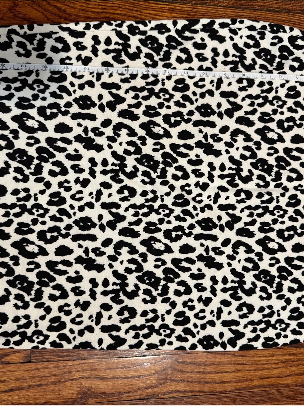 Truworths Black & White Leopard Print Pull On Stretchy Midi Pencil Skirt Size S